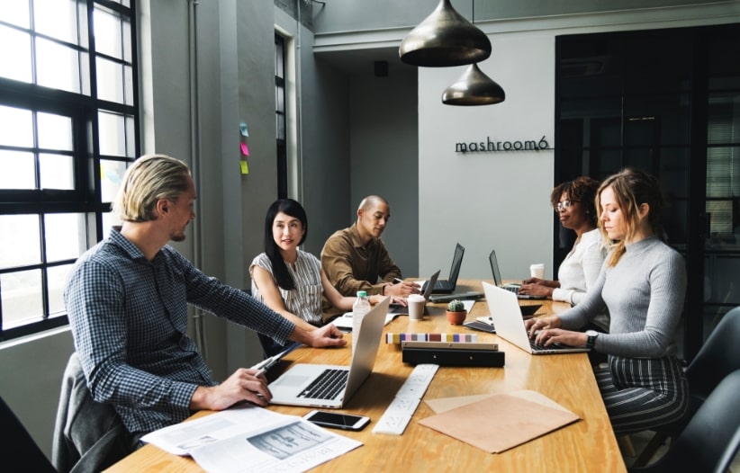 adult-brainstorming-caucasian-1437908-min