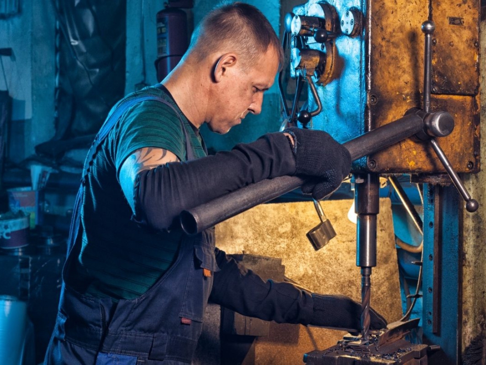 valery-sysoev-ZUJ_9U3Dwzg-unsplash-min